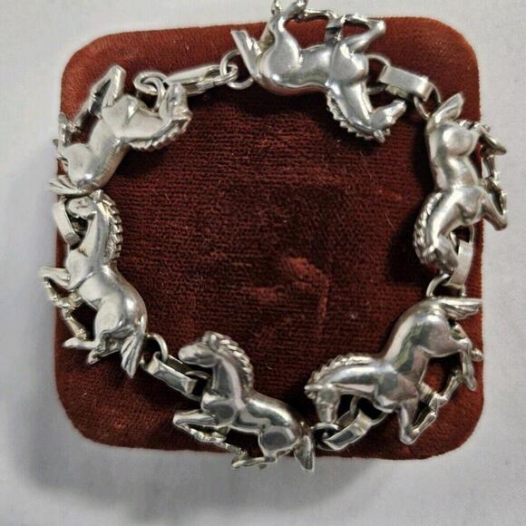 Beautiful Sterling Silver Carol Felley Horse Link Bracelet 7" 6 Horses. Vtg - Picture 8 of 9